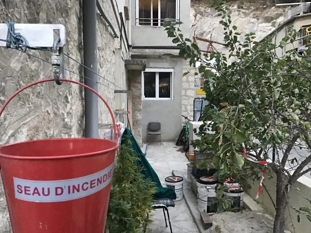 appartement familiale avec extérieur sympas pour profité du soleil Marseille
